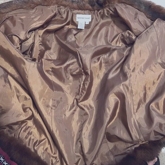 Newport News-Vintage Paisley Print Faux Fur Coat/Jacket-Hook Closure-Pockets-10 - Picture 14 of 16